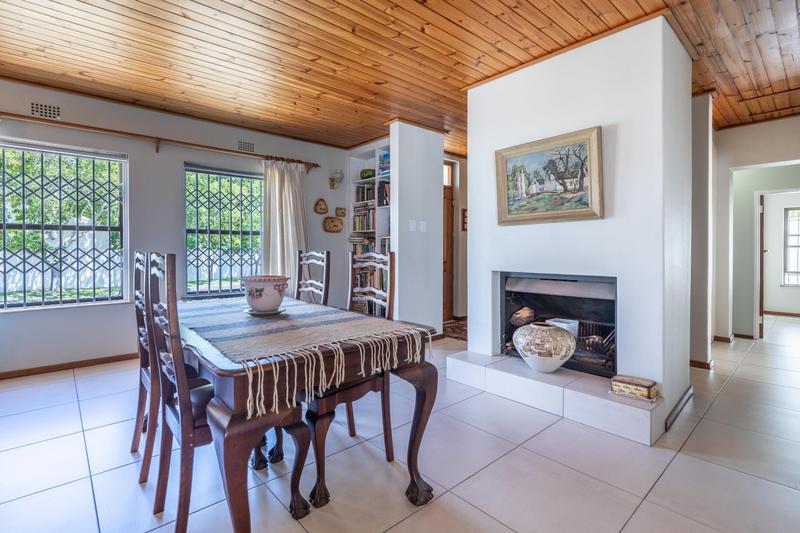 2 Bedroom Property for Sale in Die Boord Western Cape